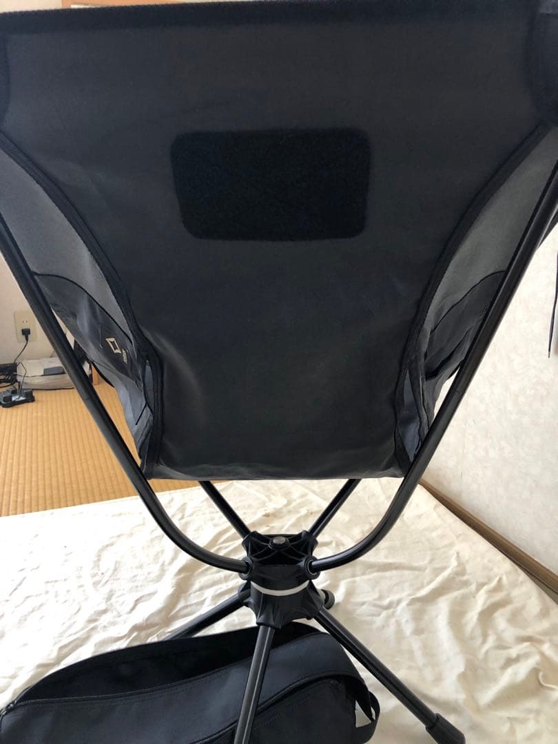 ヘリノックススイベルチェア　(黒)