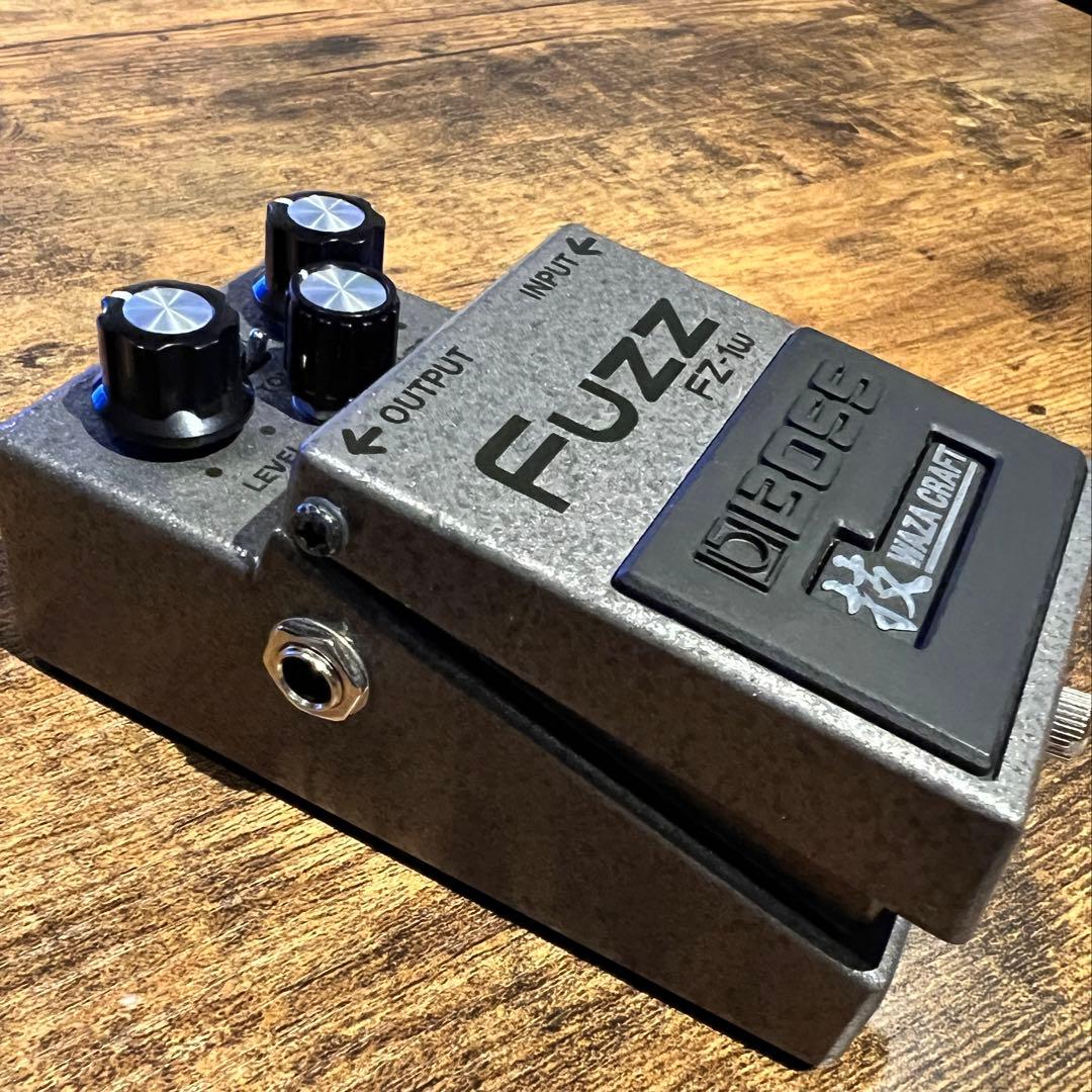 BOSS FZ-1W Fuzz 技 WAZA CRAFT