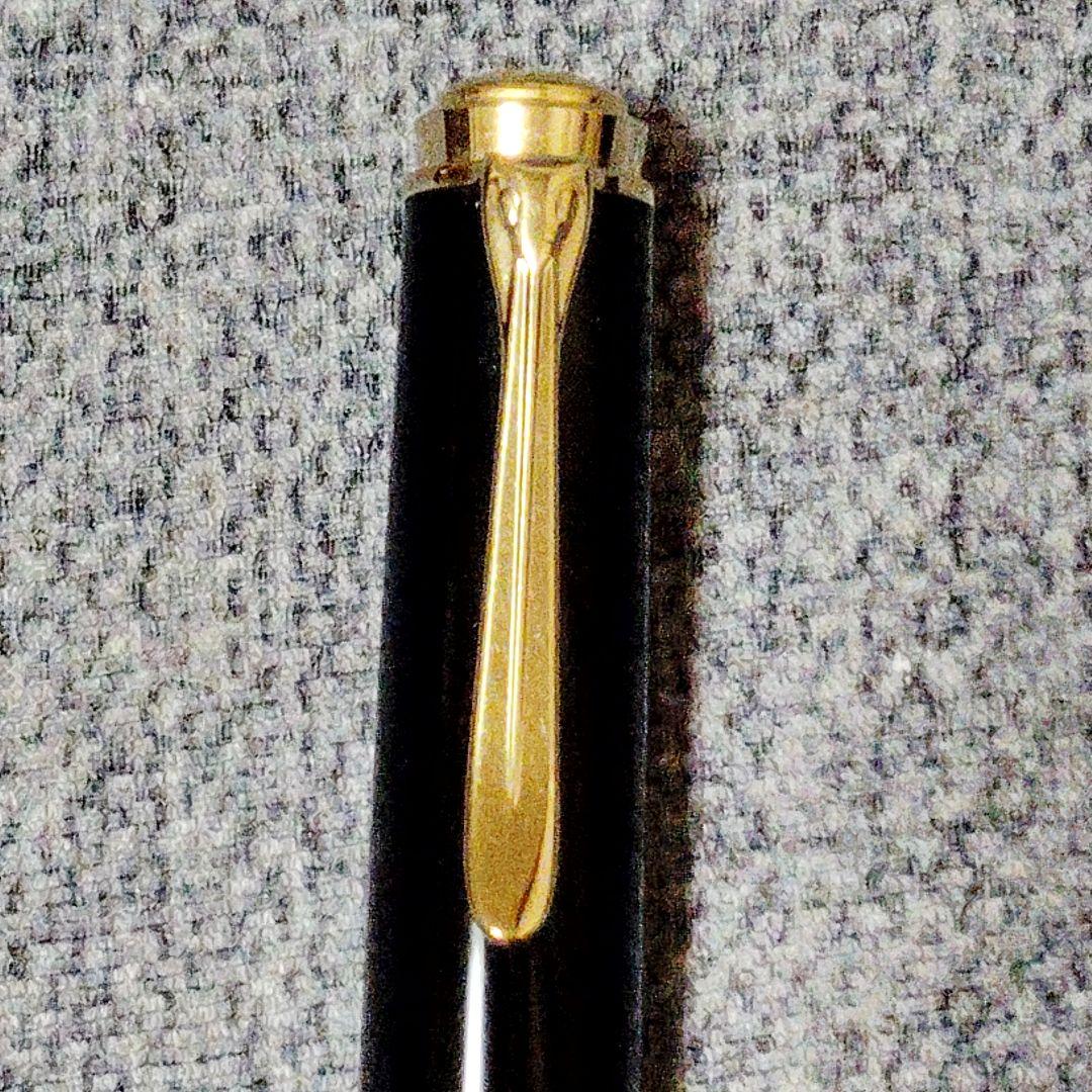 【最終価格】Pelikan ペリカン万年筆 スーベレーン M400　ブラック　F