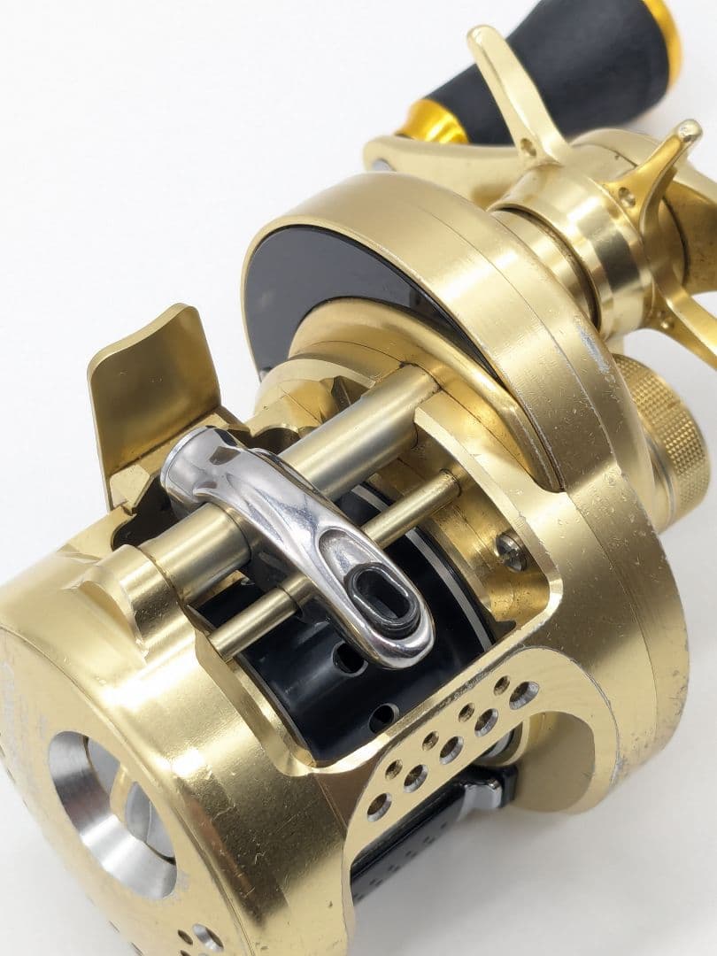SHIMANO 14カルカッタコンクエスト 100 RIGHT 右巻き