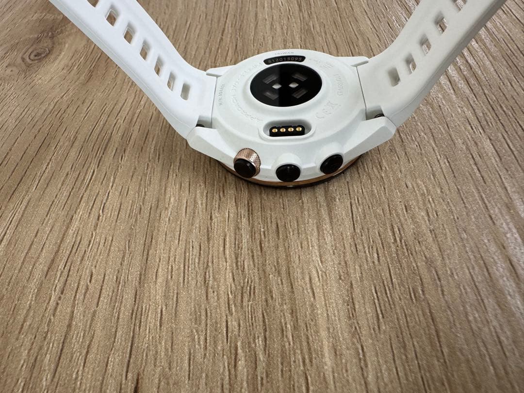 GARMIN S70 42mm ホワイト