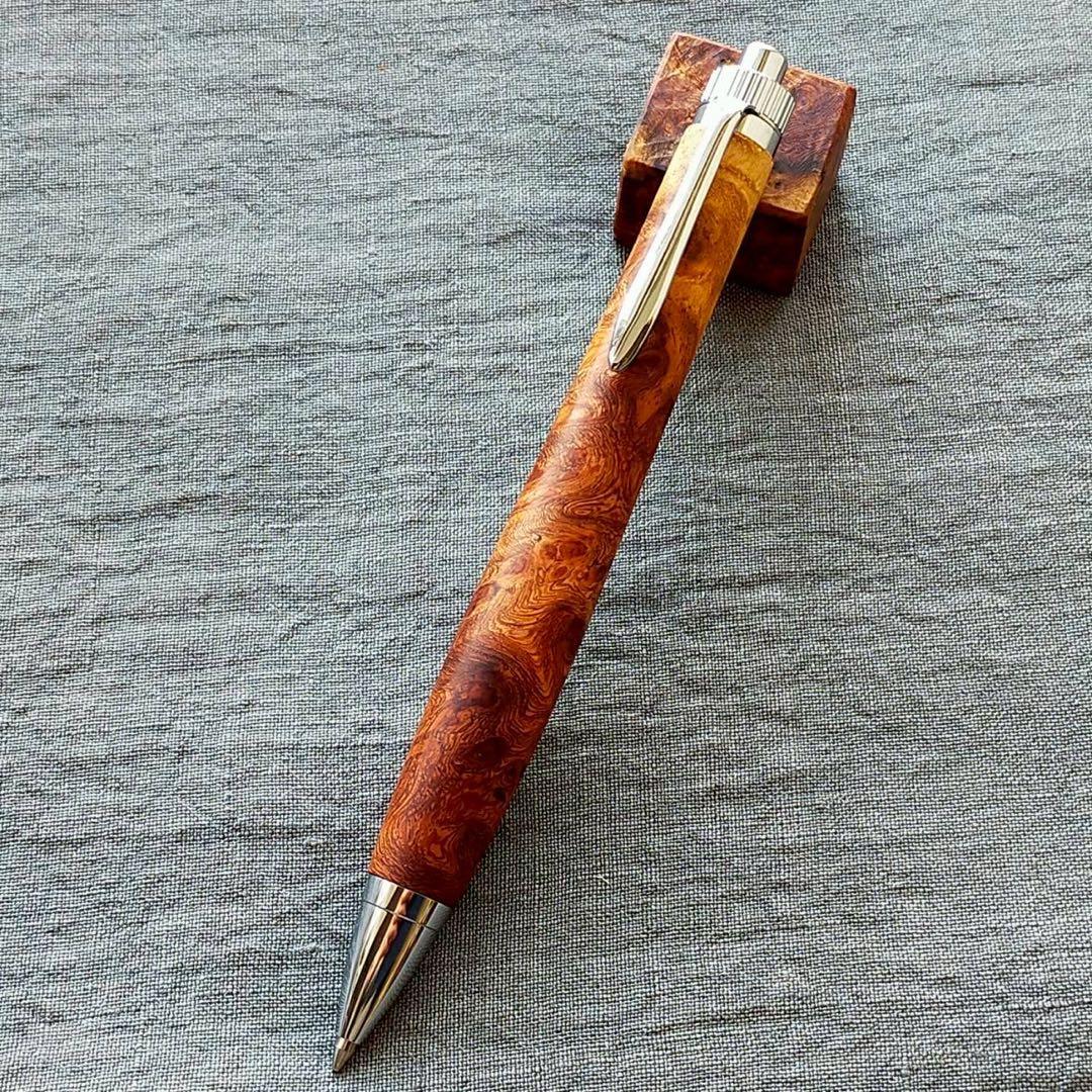 本花梨瘤紅白　濃淡　ハンドメイド　木軸ボールペン　G2　天然木　シルバー