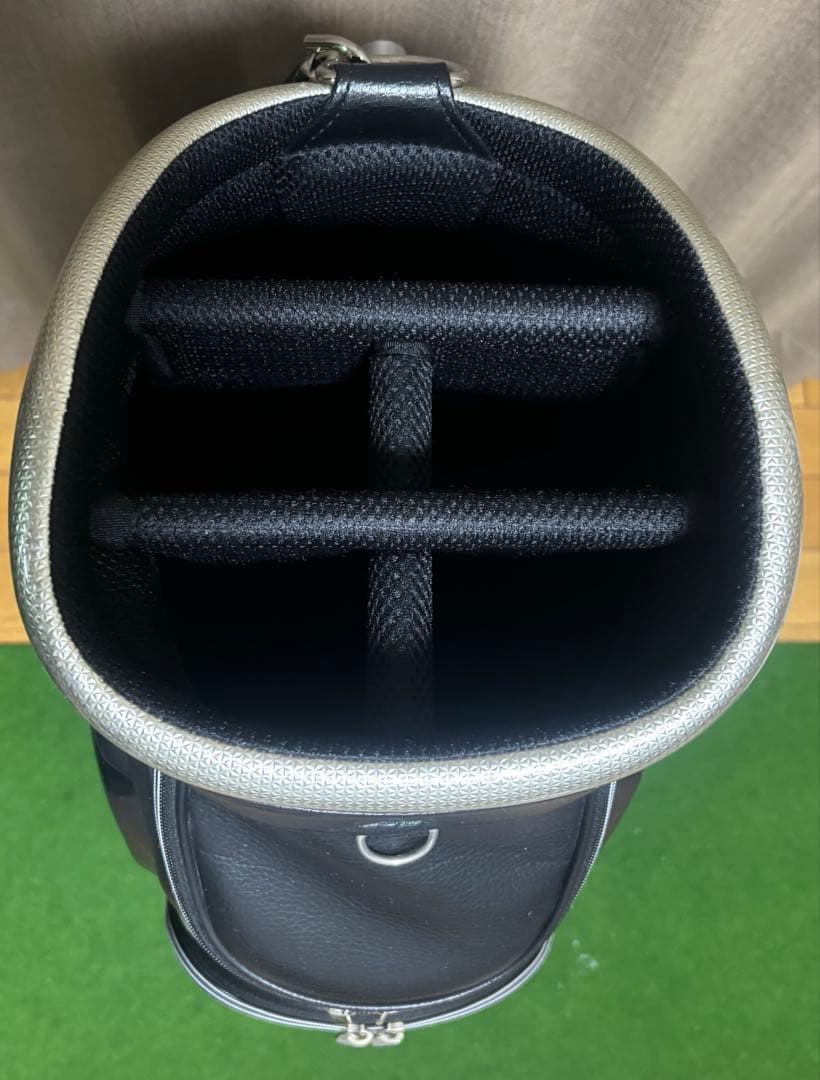 Titleist キャディバッグ 黒(中古)