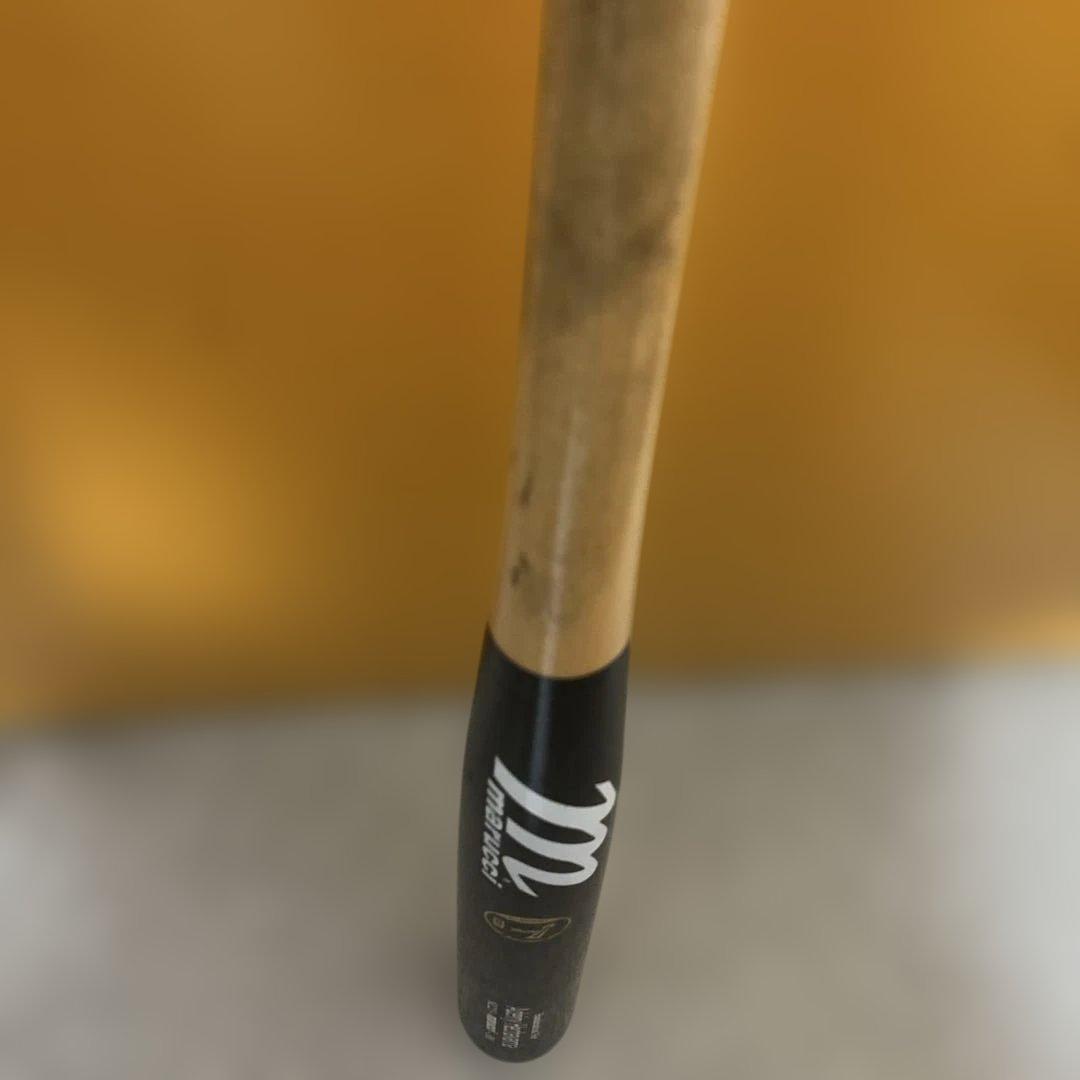 マルッチ 木製硬式バット 使用感あり 千葉ロッテマリーンズ　エチバリア選手