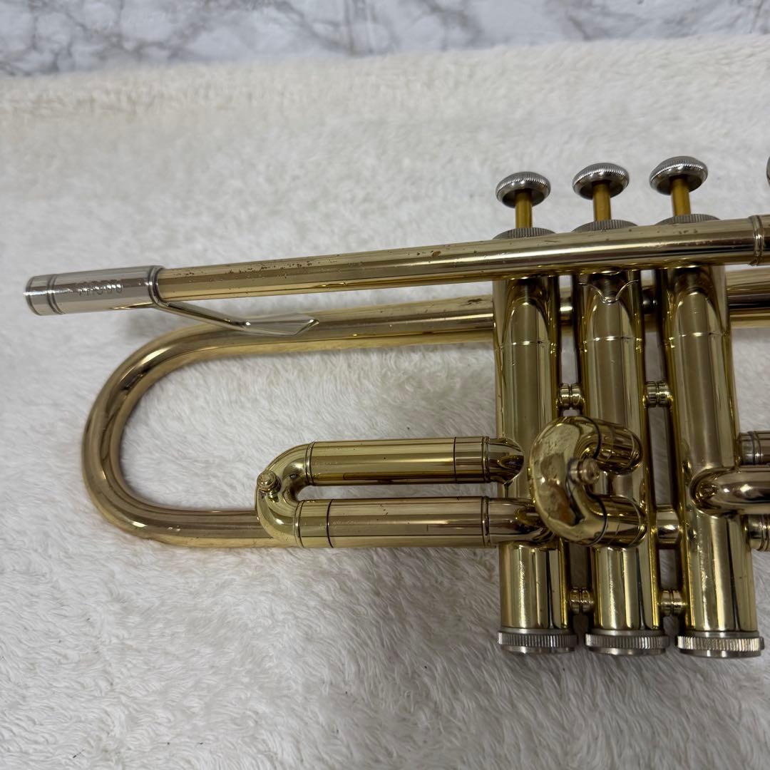 人気　Bach バック　トランペット　TR-300 ゴールド　初心者　管内洗浄