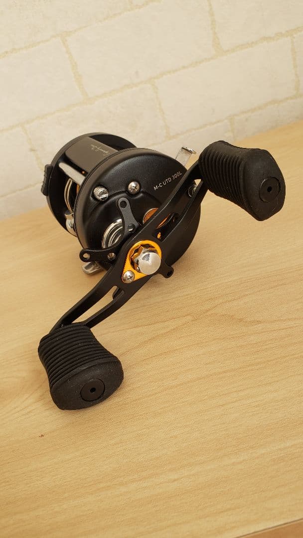 ダイワ Daiwa CLASSIC UTD 300L 未使用 釣り リール