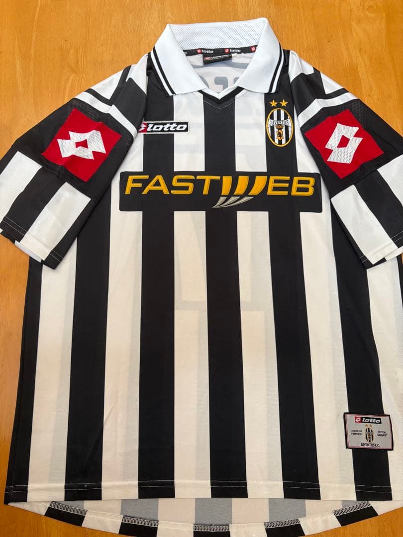 正規品 超希少 中古 美品 ユベントス 01/02 トレゼゲ Lサイズ