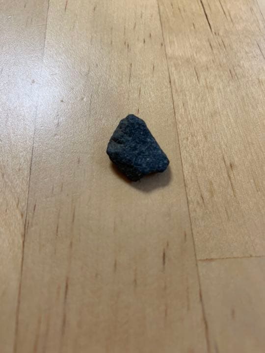 隕石と思われる石　パワーストーン