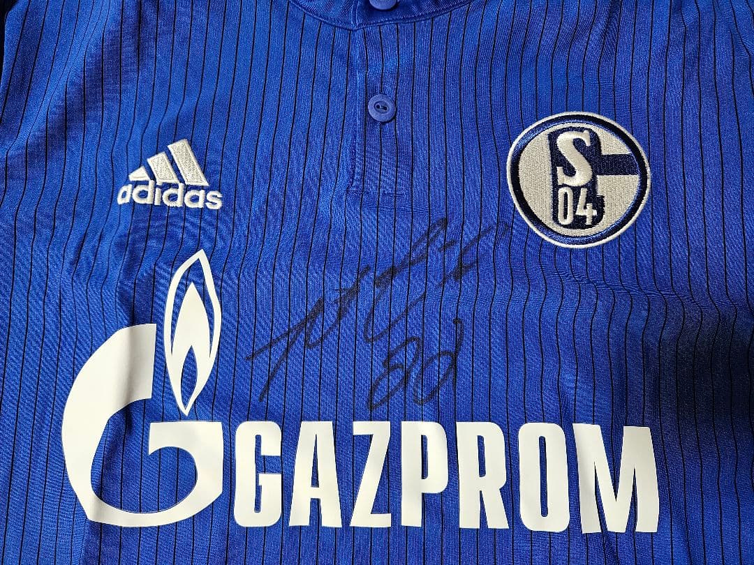 内田篤人　シャルケ　ユニホーム　サイン入り