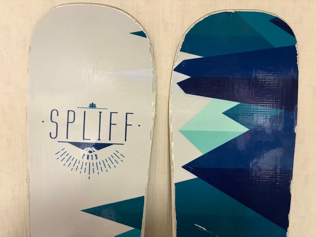 RVL8 SPLIFF 109センチ　板のみ