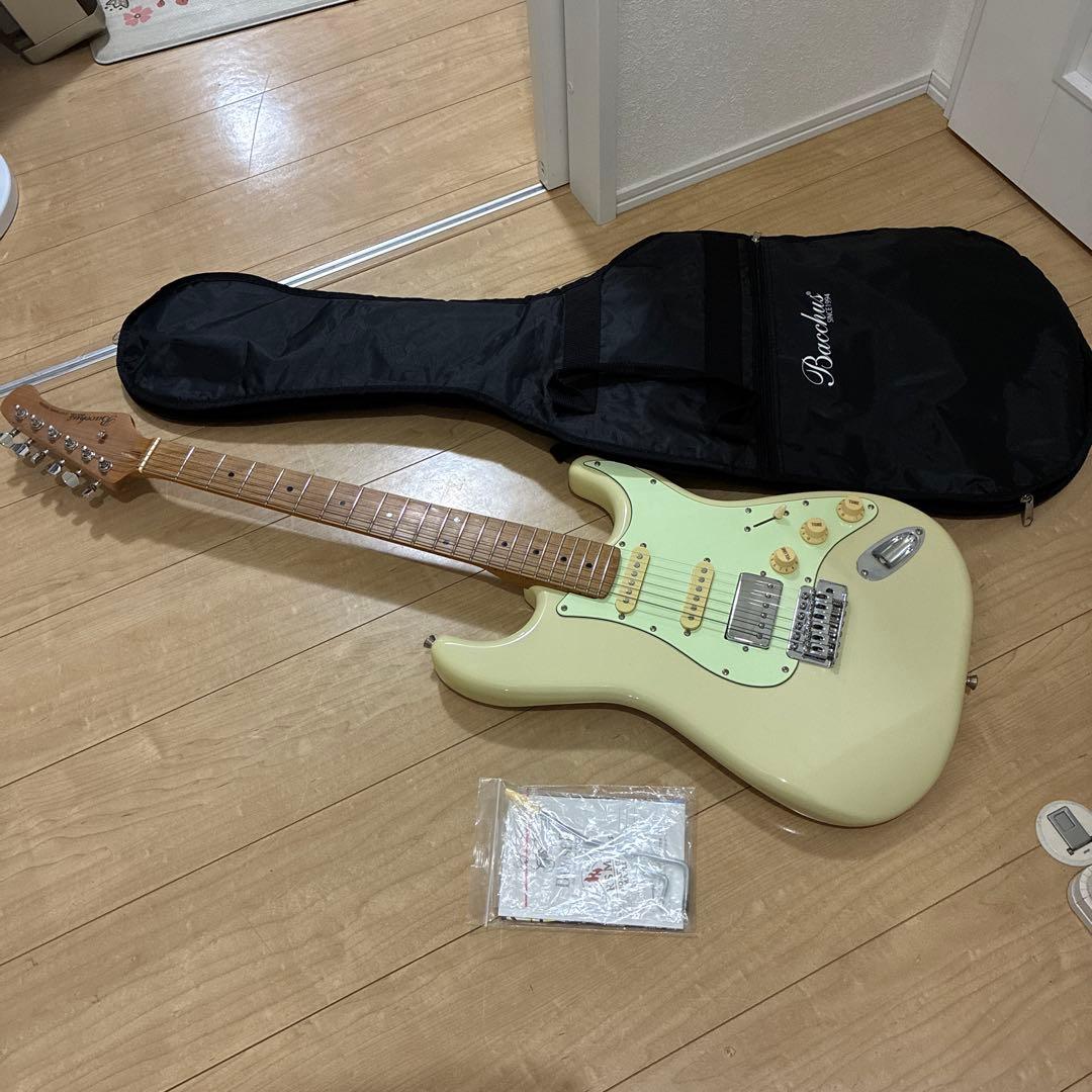 メンテ済み　超美品　バッカス　ストラトタイプBST-2 rsm