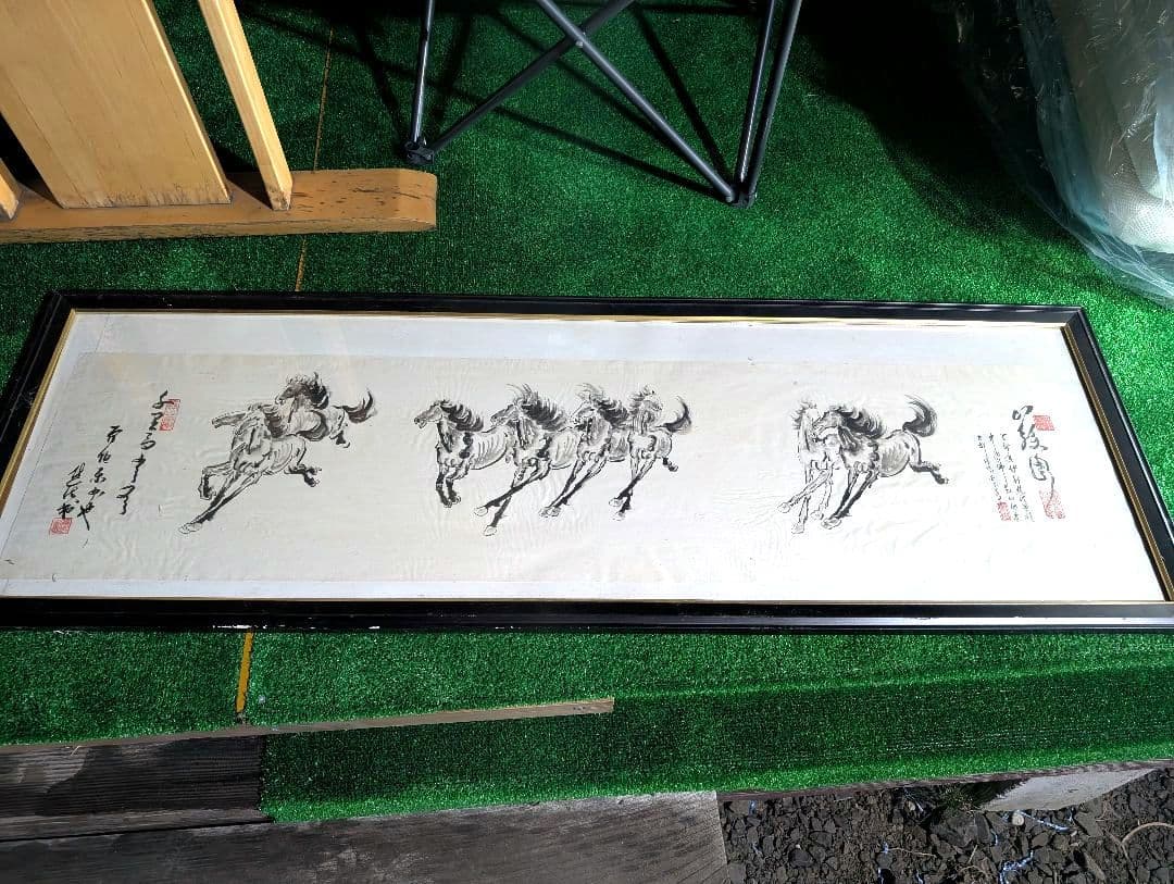 中国骨董　水墨画　中国の馬の絹の絵馬の芸術の絵絹の芸術の絵8頭の馬の絵　徐悲鴻