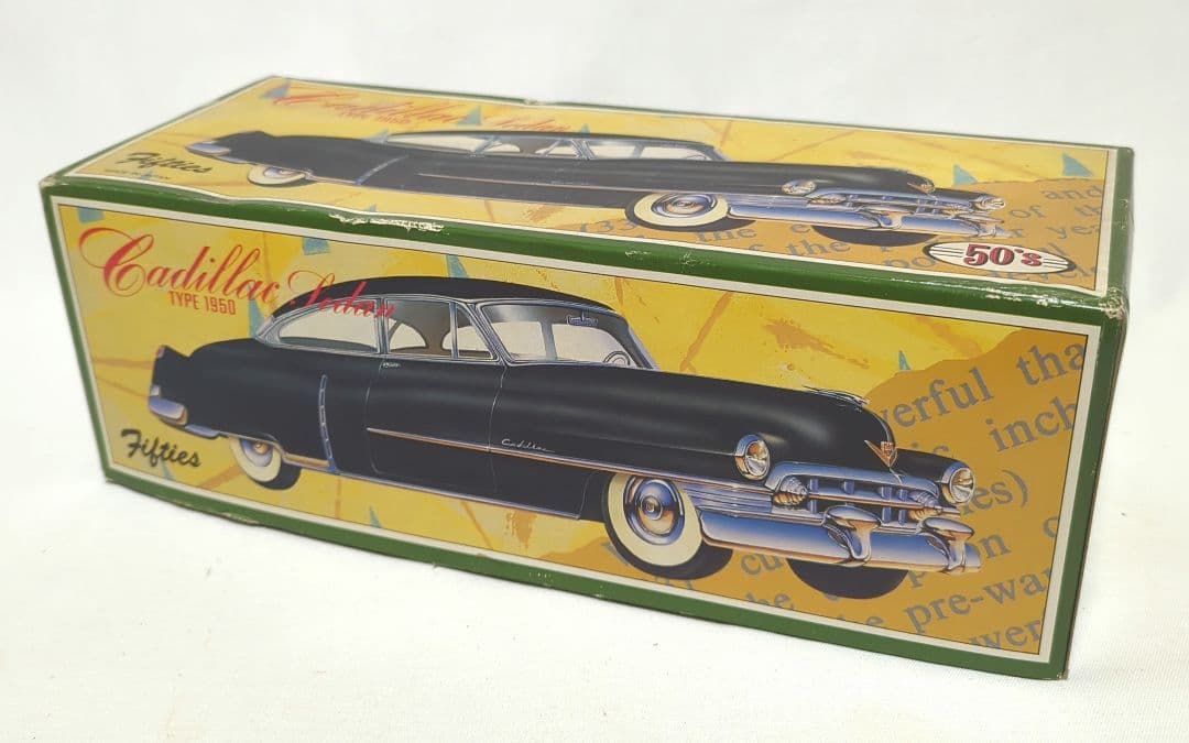 キャデラック セダン 50's ミニカー