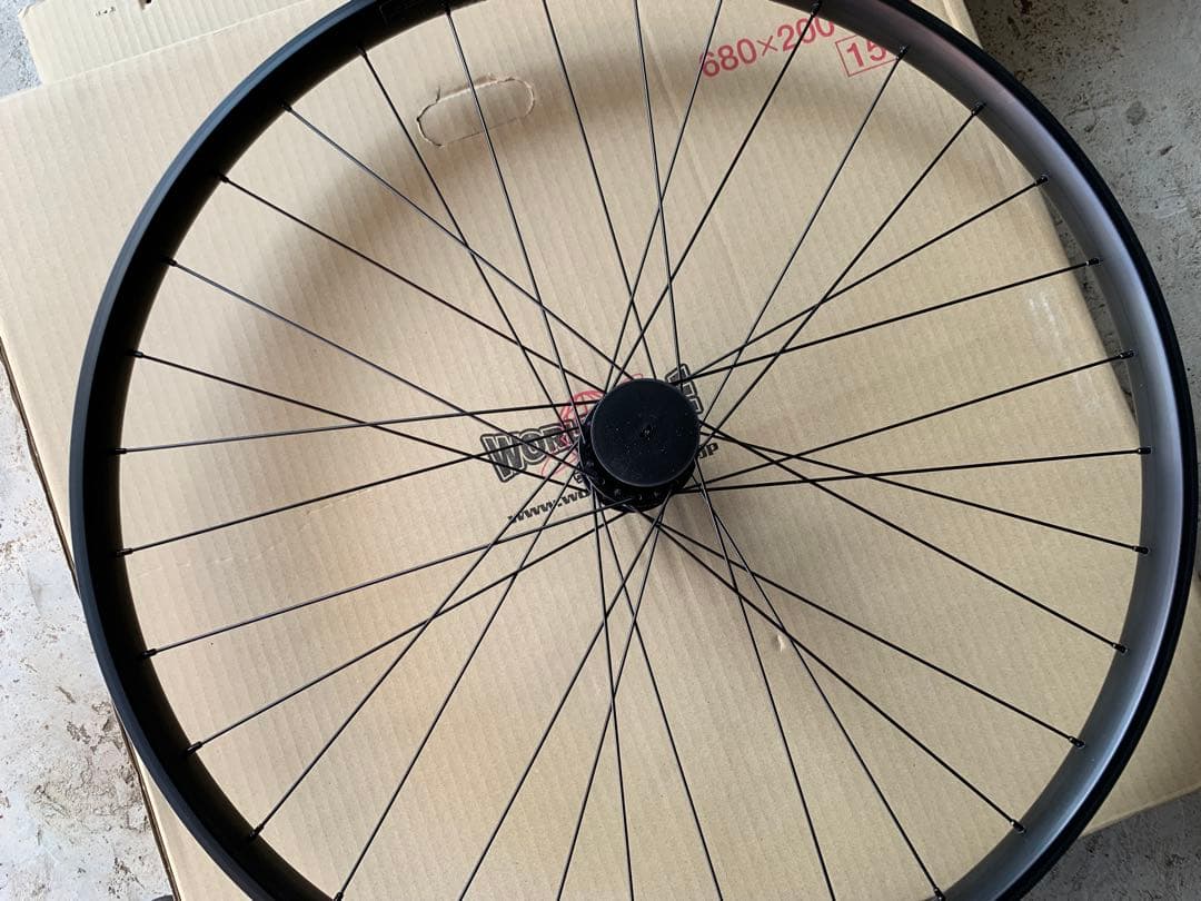 ボントレガー　完成車外しホイール　29er boost MD35 チューブレス