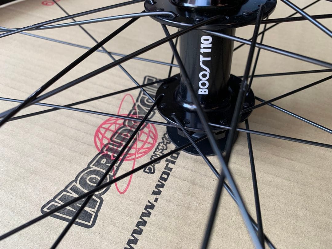 ボントレガー　完成車外しホイール　29er boost MD35 チューブレス