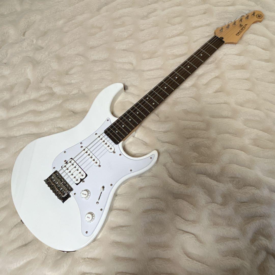 YAMAHA Pacifica パシフィカ PAC012 ホワイト