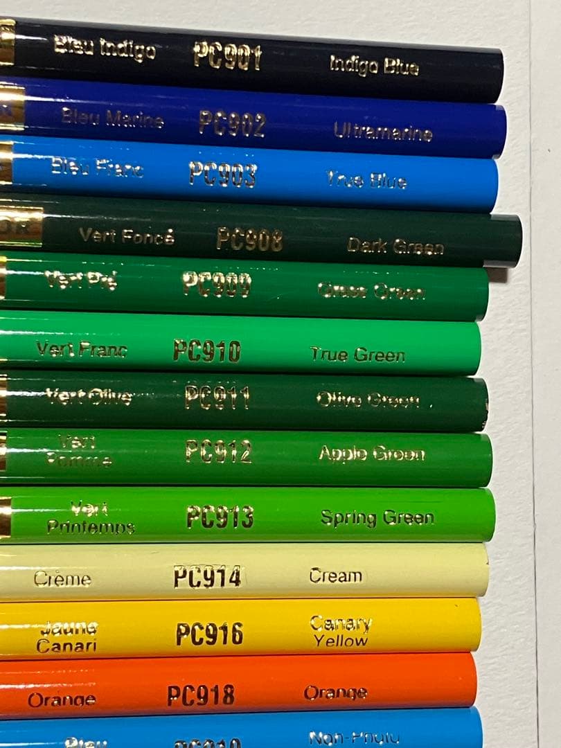 カリスマカラー 50本 50色 色鉛筆 画材