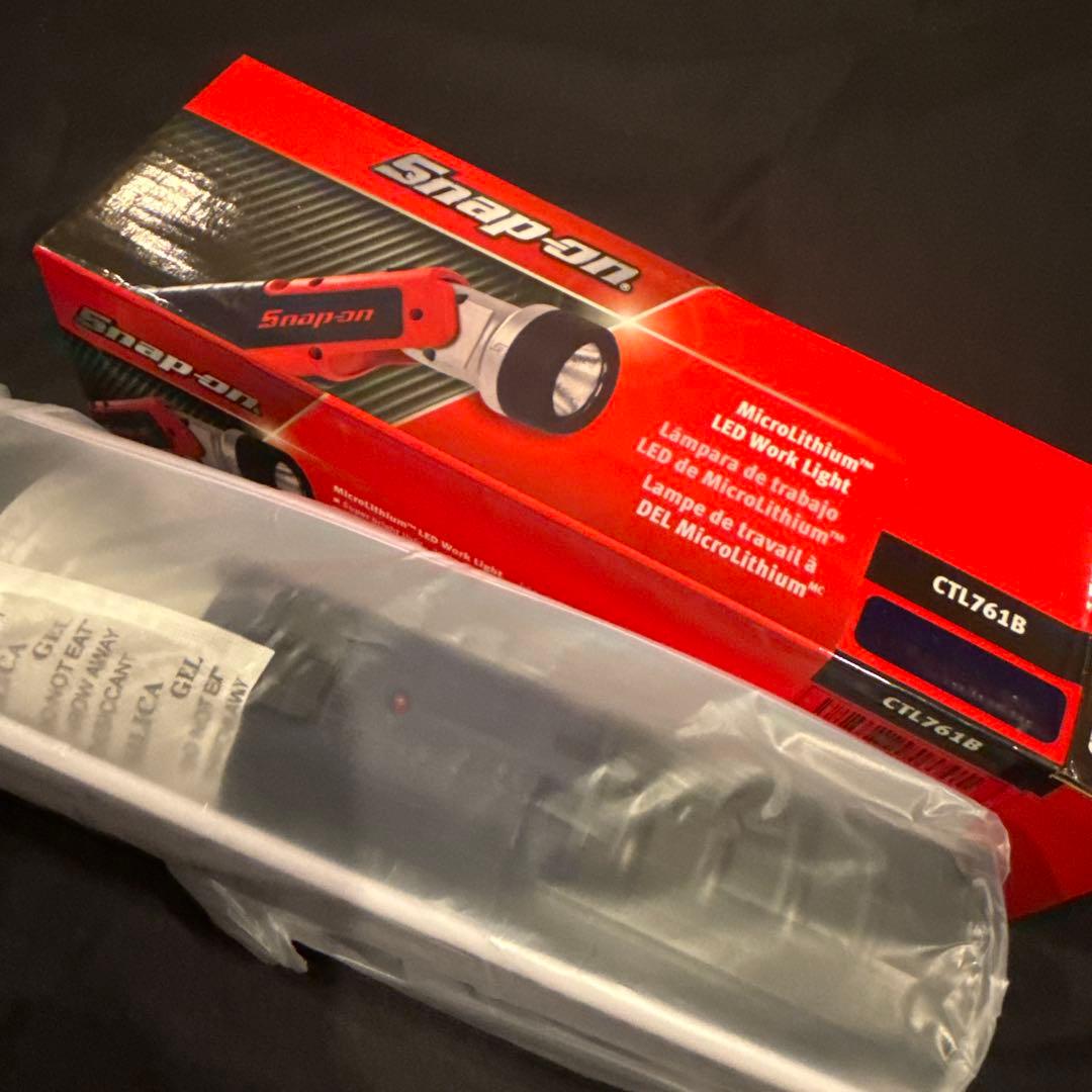 スナップオン　CTL761 LEDライト　ブルー