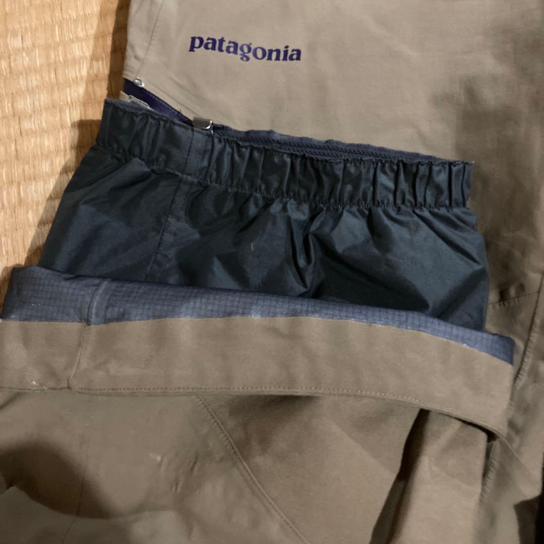 パタゴニア　パウスレイヤービブ 女性用S