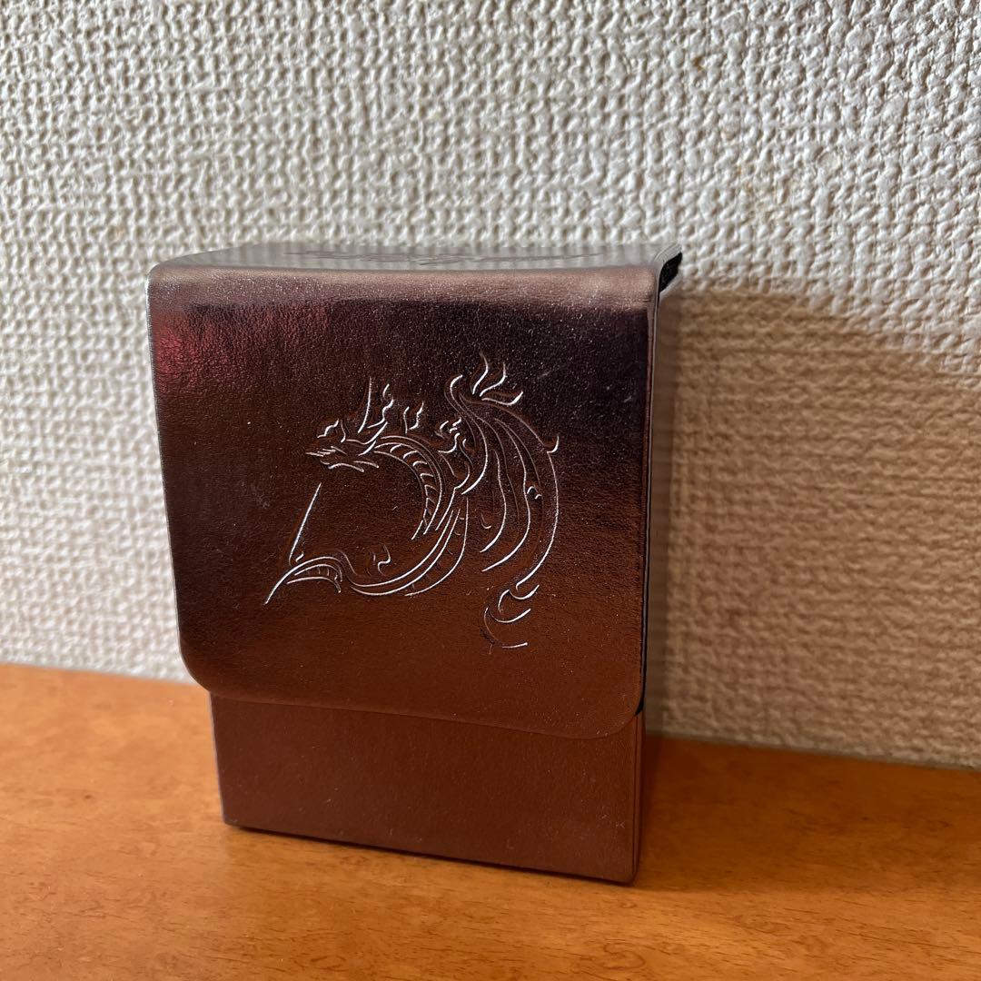 デュエル・マスターズ　デッキケースとスリーブとカード