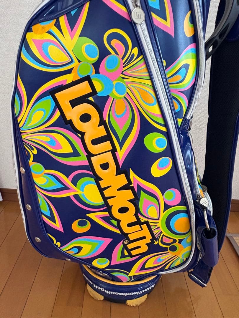 【りーの暇人】Loudmouth キャディバッグ