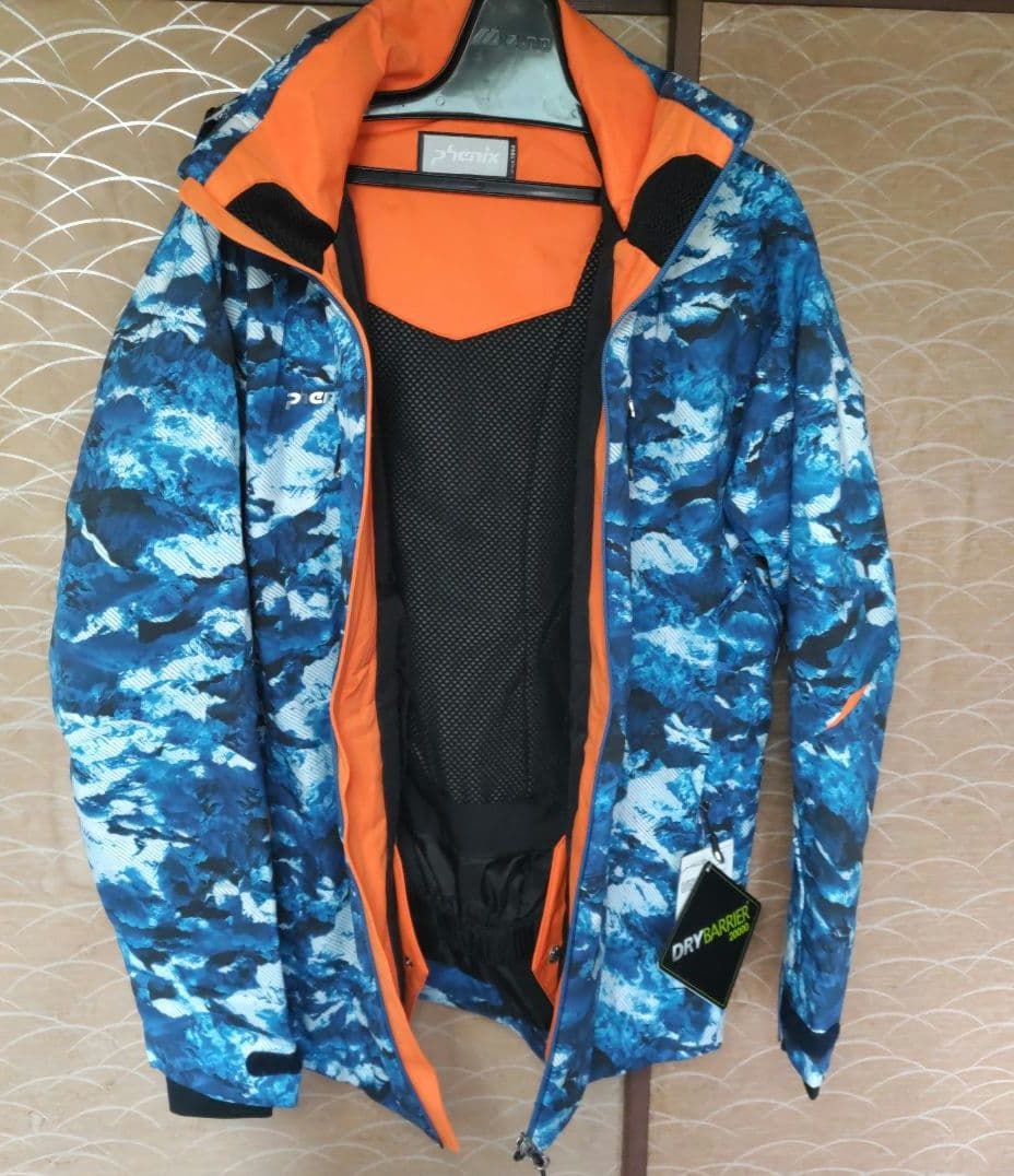 新品タグ付き Phenix フェニックス ウエア上下