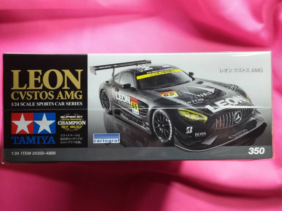 タミヤLEON CVSTOS AMG1/24 2018年 GT300チャンピオン