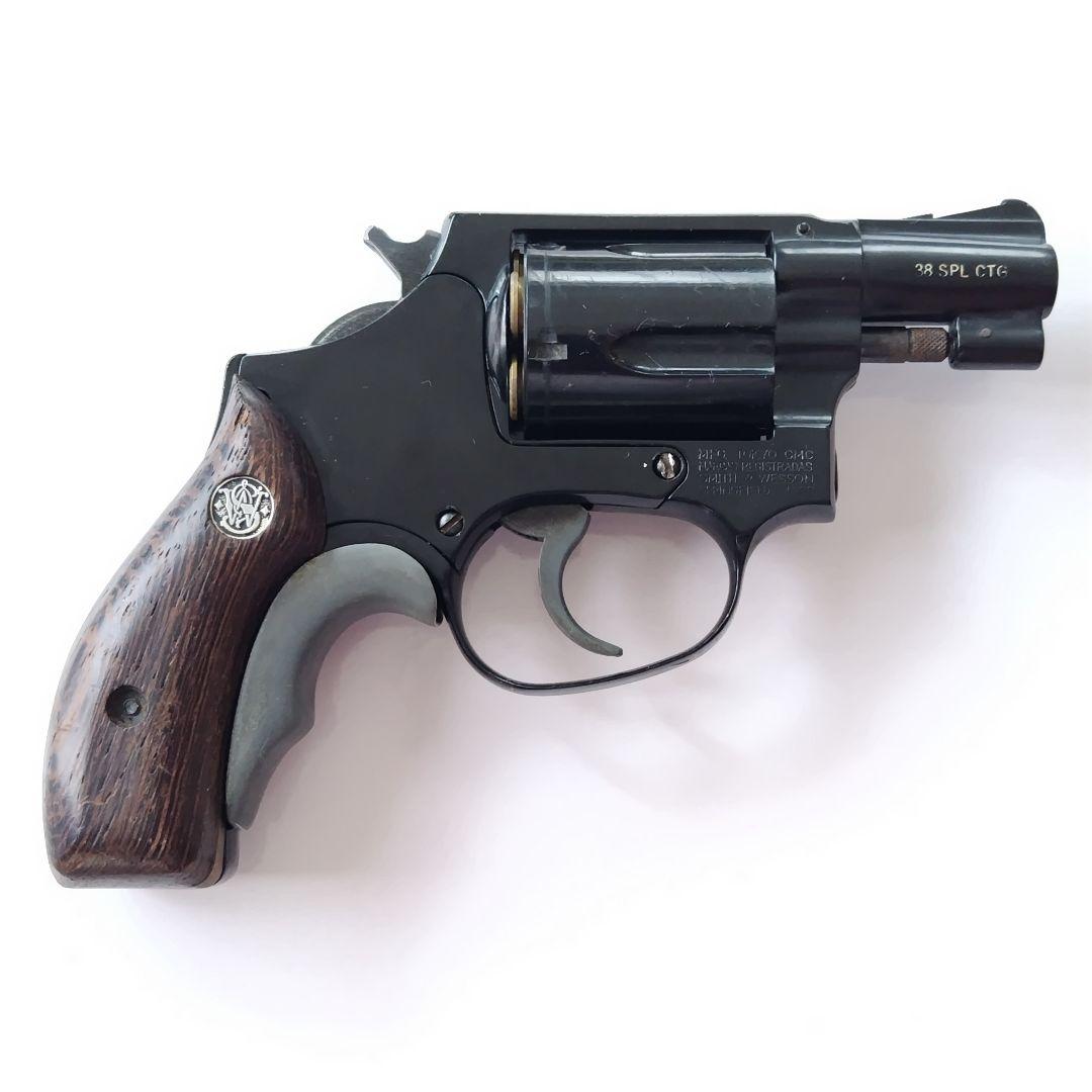 CMC Smith & Wesson M36 チーフススペシャル木製グリップ付き