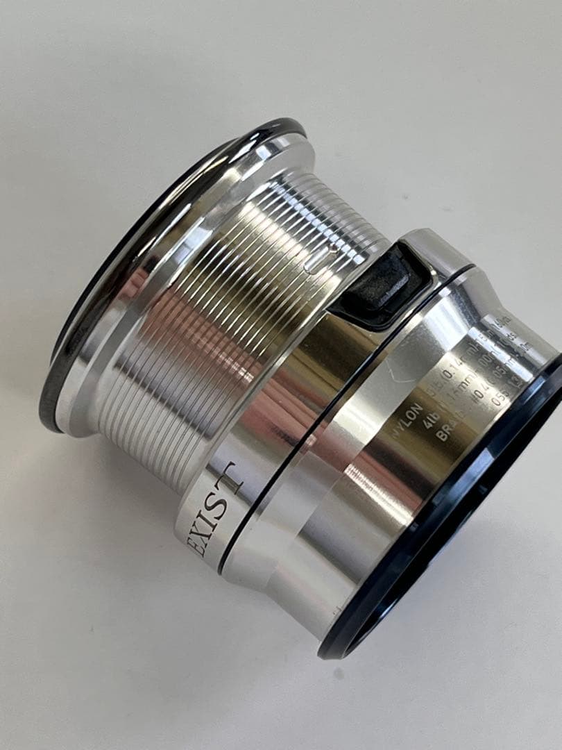 18イグジスト FC LT2000S-H スプール＋ドラグノブ ケース付き