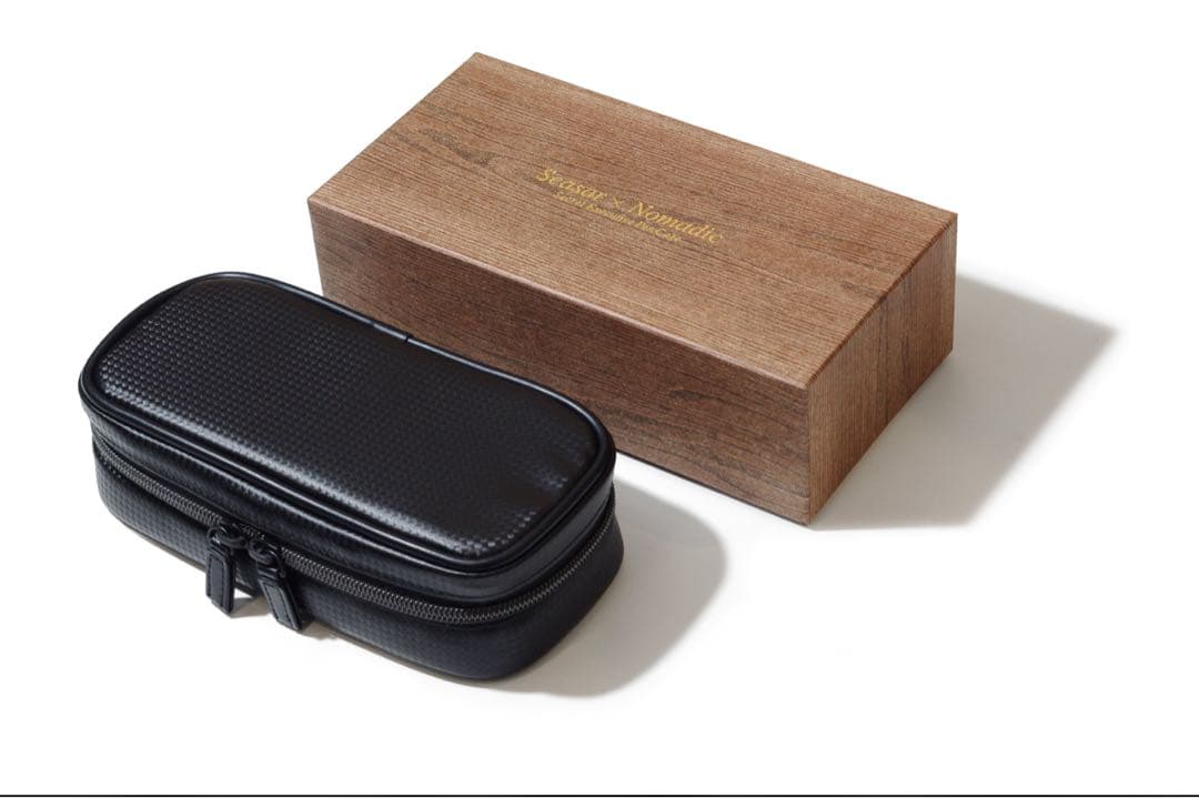 ノーマディック　シークレットエグゼクティブペンケース　黒