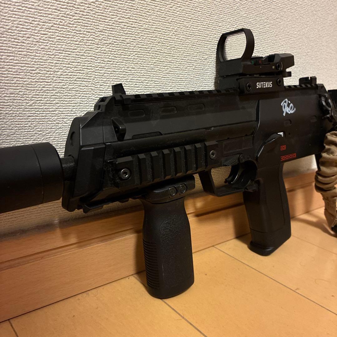 ‼️カスタム済みクラウンCP7 最強10禁電動ガン