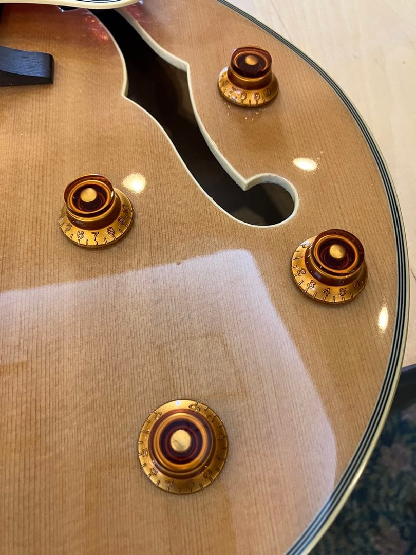 フルアコ　Epiphone エピフォン　EMPEROR-Ⅱ PRO