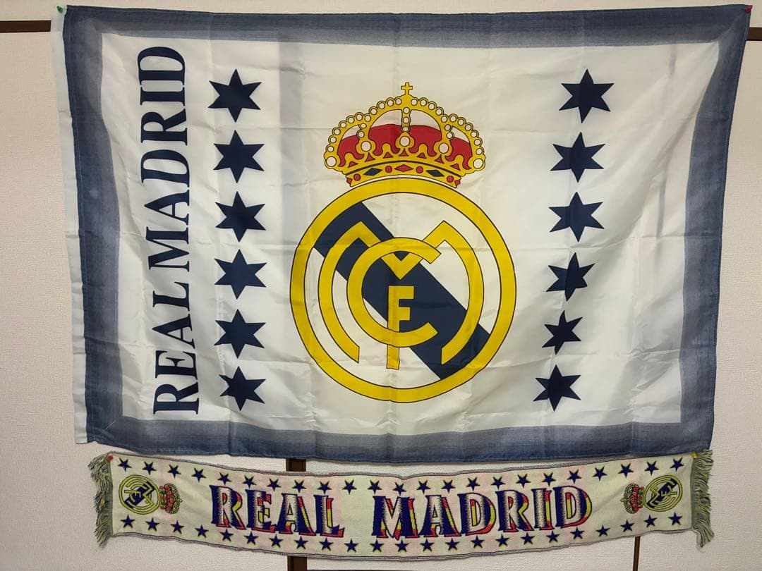 サッカー レアル マドリード 限定 トヨタカップ 旗 マフラー