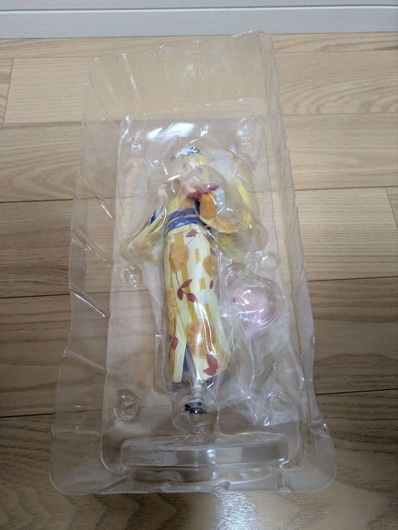 一番くじ ぼっち・ざ・ろっく！ B賞 伊地知虹夏 フィギュア開封品