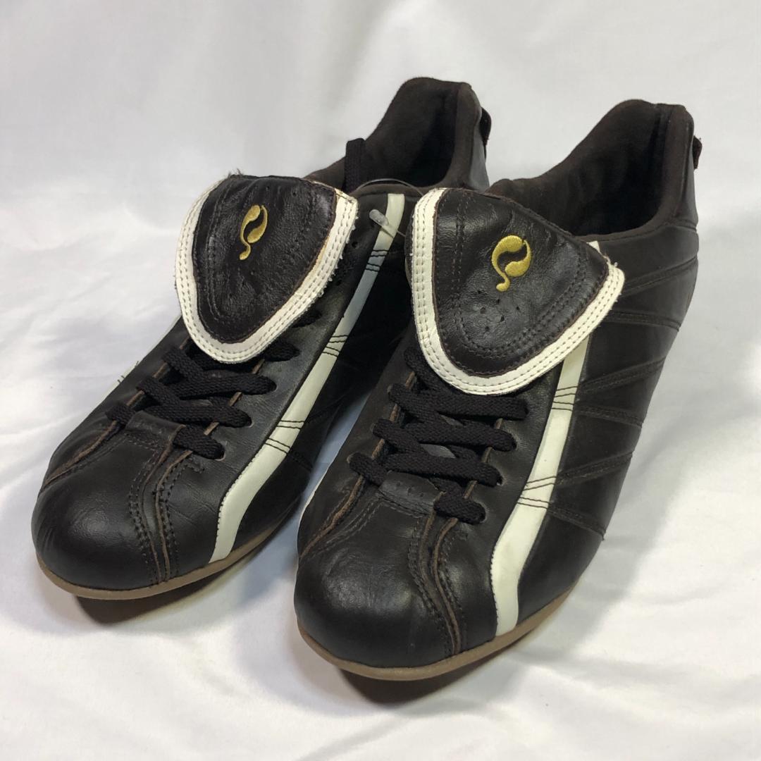 【匿名配送】希少保管品 ＱＵＩＣＫ クイック サッカーシューズ US9.5サイズ