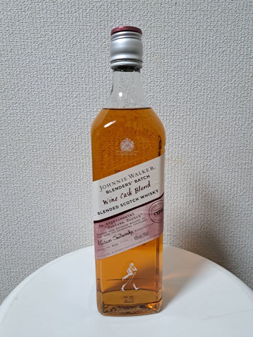 ジョニーウォーカー 　ワインカスクブレンド 700ml