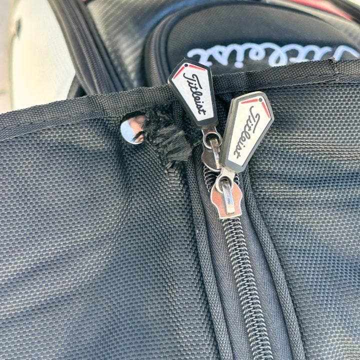 希少 限定 タイトリスト キャディバッグ スタッフバッグ ツアーモデル フード付