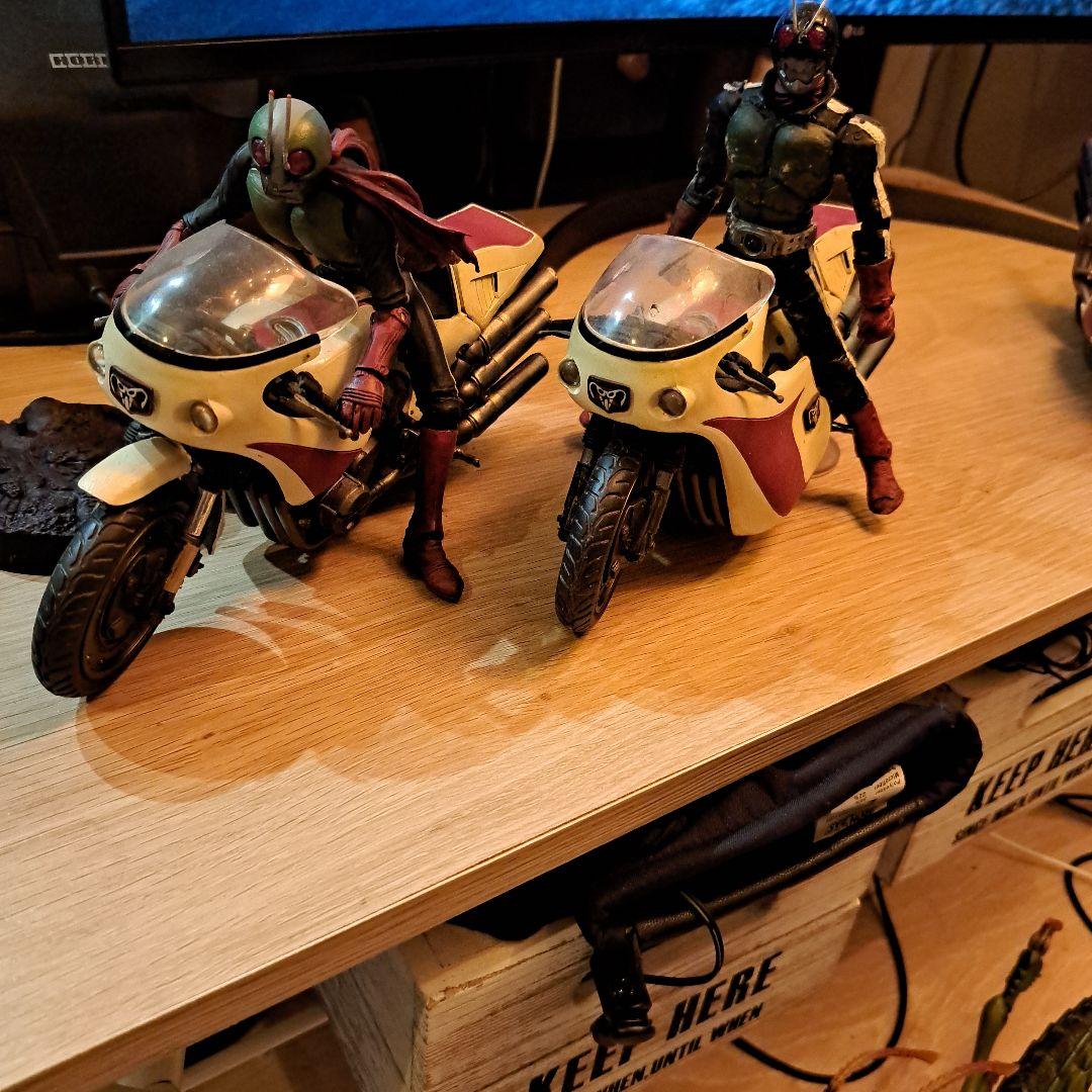 S.I.C. 「昭和仮面ライダーセット」バイク4台(1台素人改造)