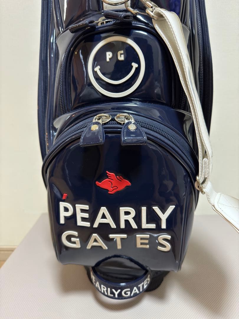 【美品】PEARLY GATES ゴルフキャディバッグ エナメル。ネイビー
