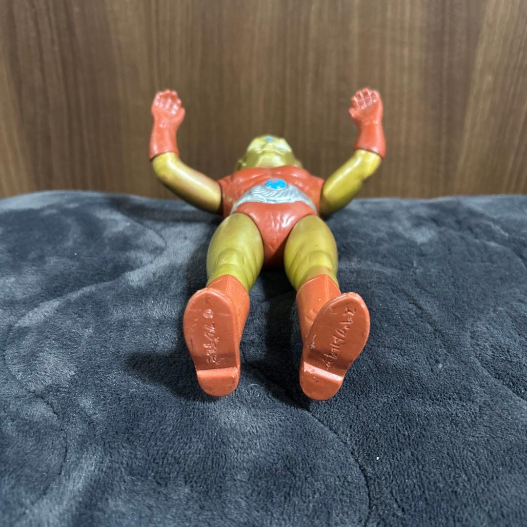 スペクトルマン　ソフビ