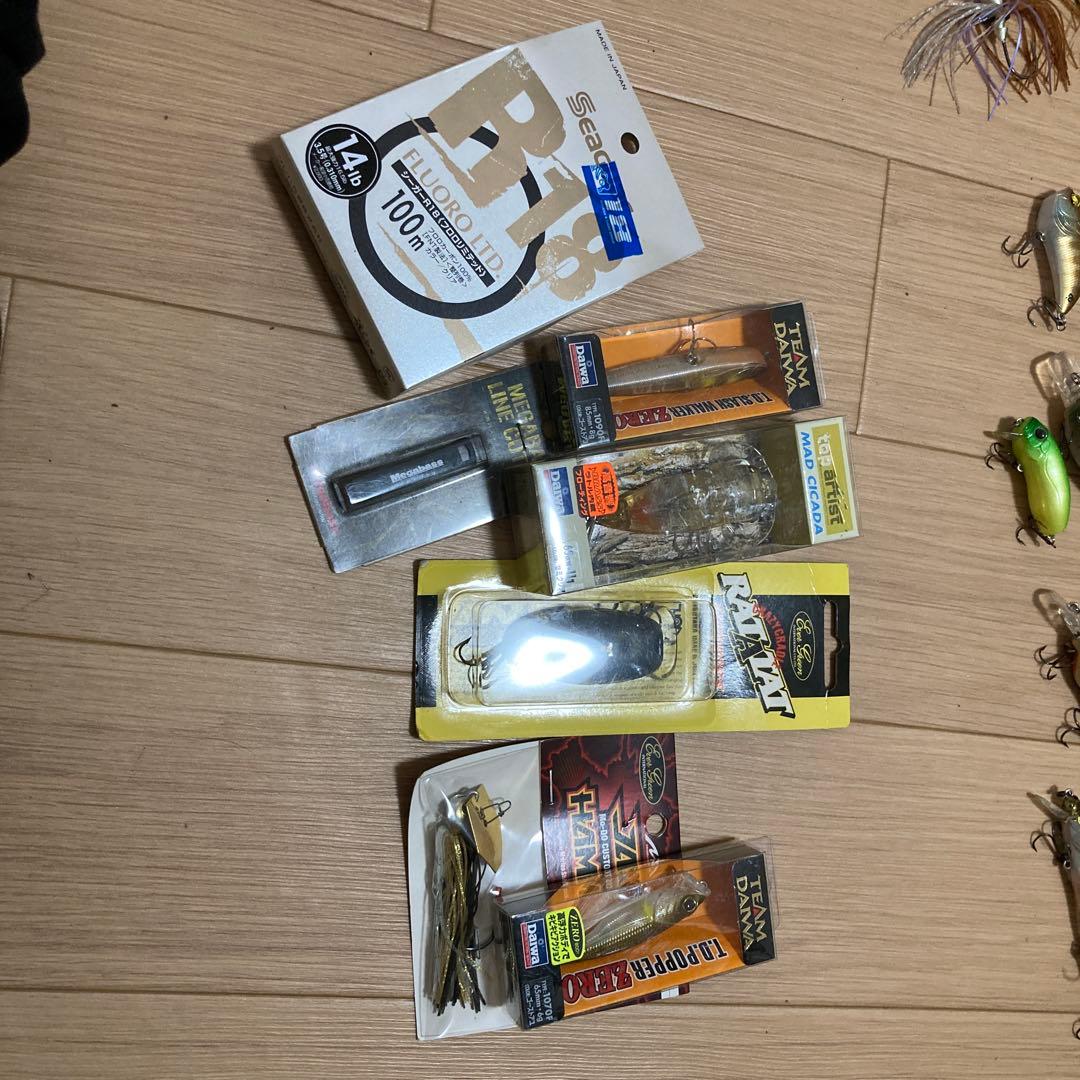 バス釣り引退　ルアーセット販売　発送の関係で11月17日月曜日で削除します