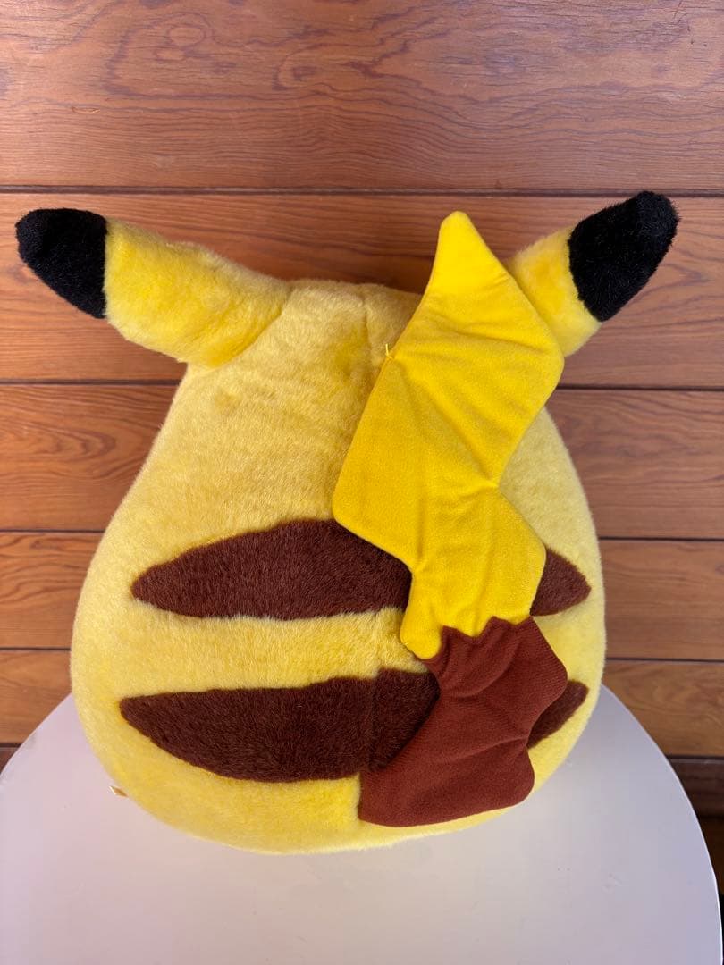 ピカチュウ　初期　等身大ぬいぐるみ