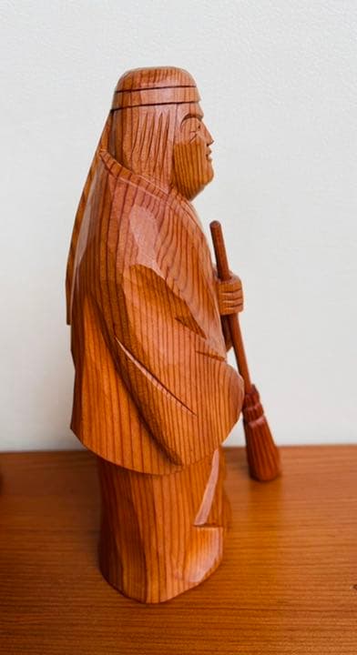 一位一刀彫　高砂（一位の木台付き）