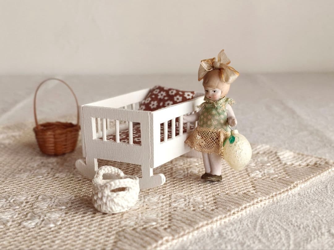 * antique doll ୨୧ ジャーマン ビスクドール 可愛い 赤ちゃん