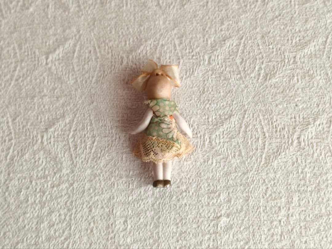 * antique doll ୨୧ ジャーマン ビスクドール 可愛い 赤ちゃん