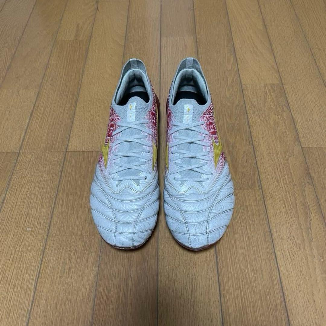 ミズノ　モレリアネオ4β　セルヒオラモス