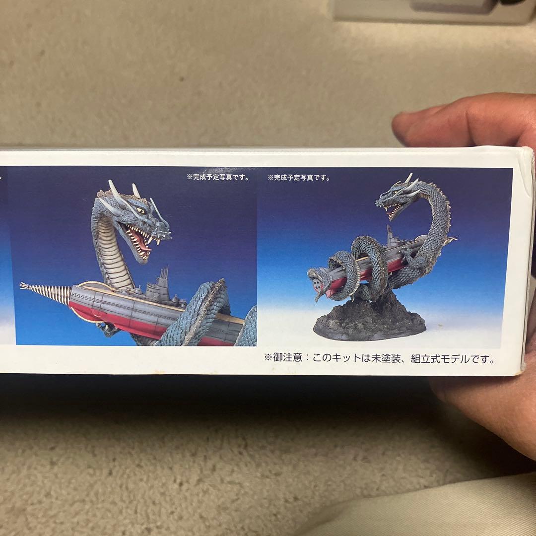 轟天号vsマンダ　プラモデル