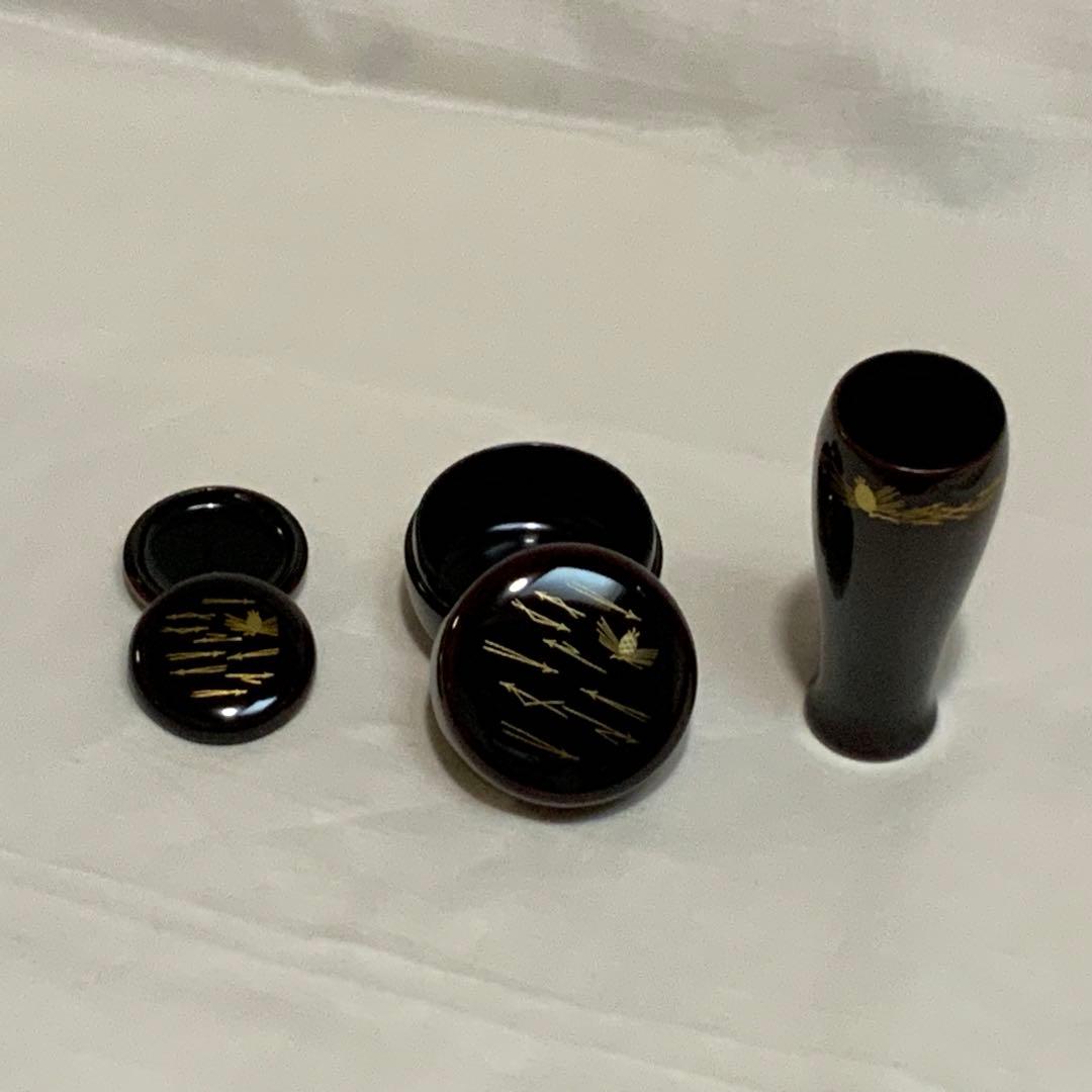 茶道具　漆塗り茶箱と茶器のセット　未使用