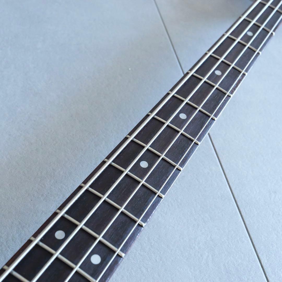 ベース Fender American Professional II JazzBass