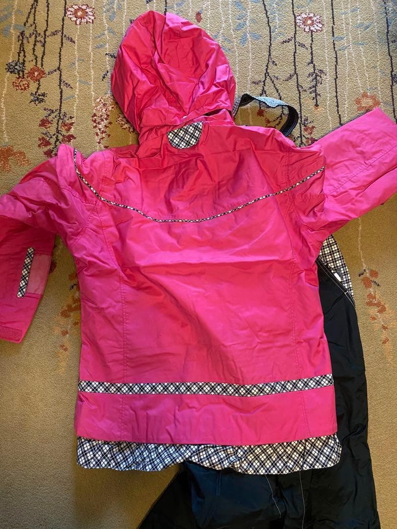 ゴールドウィン　スノーウェア　150 160上下セット